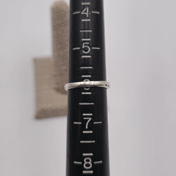 Size 6 Sterling Silver Cute Dot Pattern Ring A3043 - Picture 5 of 7